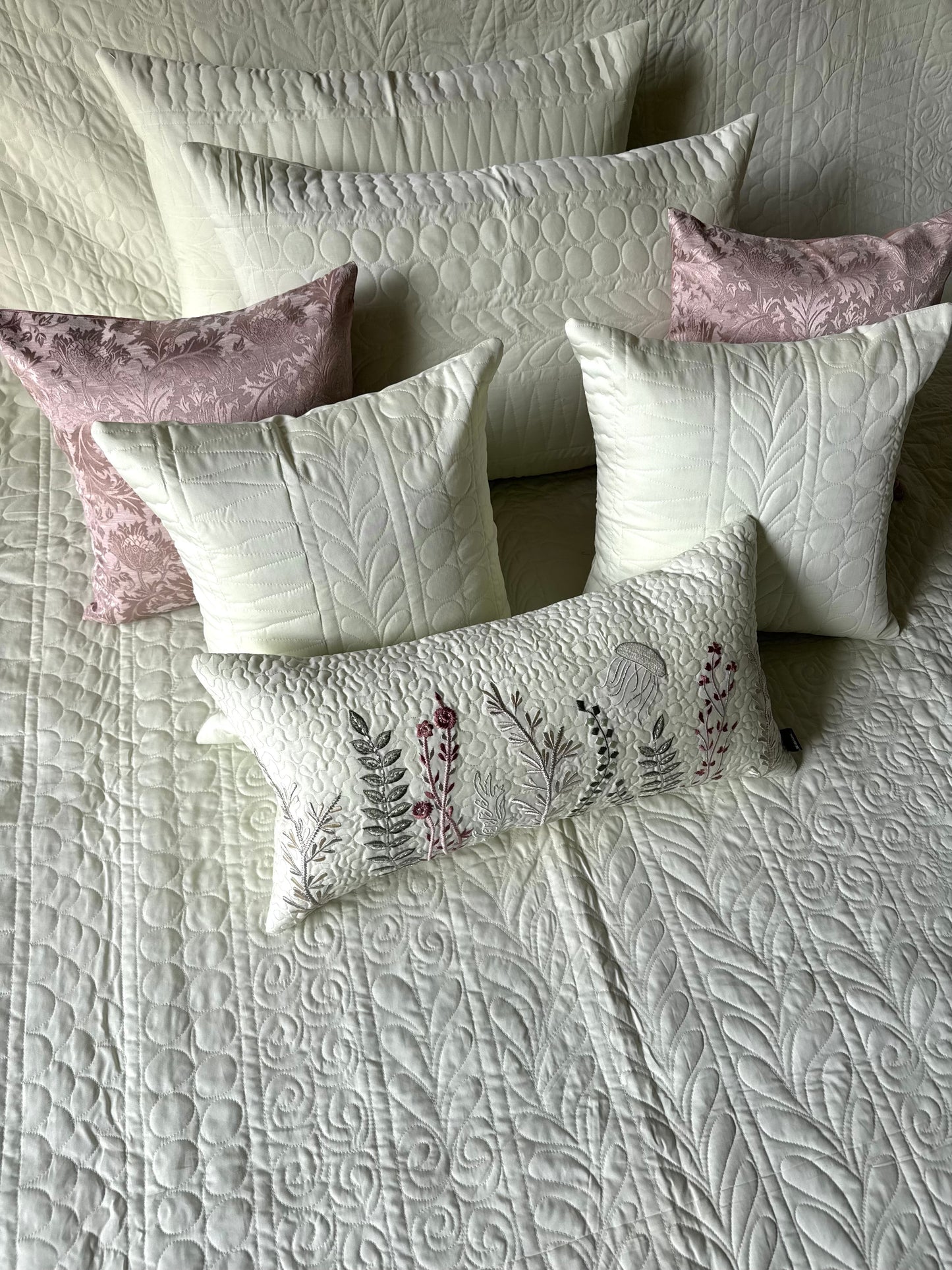 The Soft Green Ocean Bedding Set