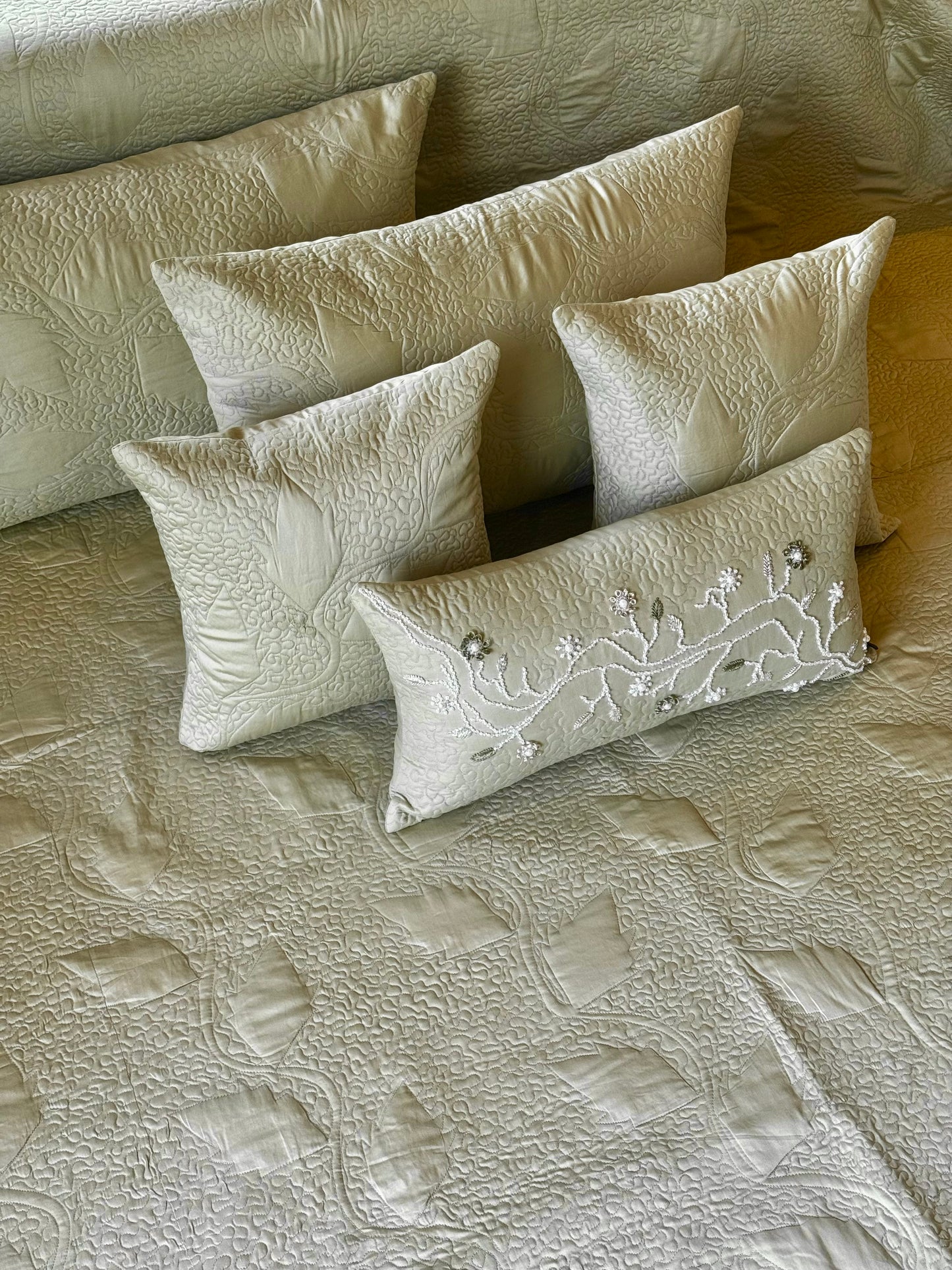 The Pastel Green Bloom Set