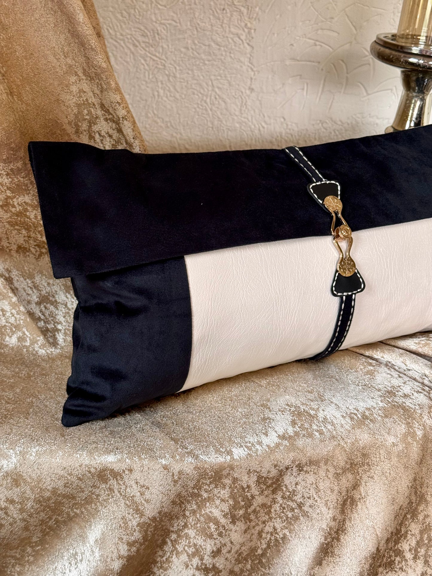 The BLACK MONOCHROME LUMBAR (WITH INSERT)