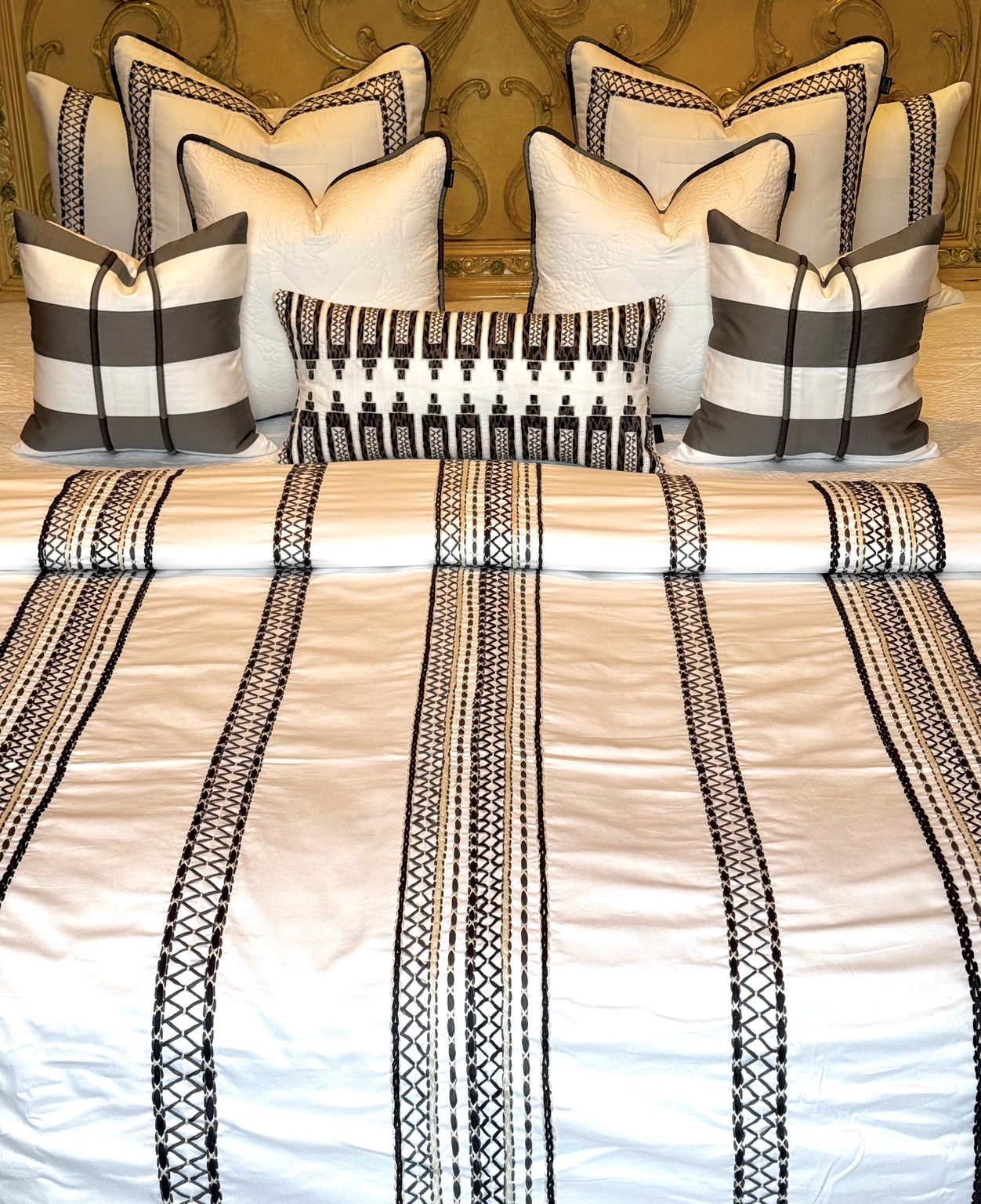The White Windsor Duvet Cover