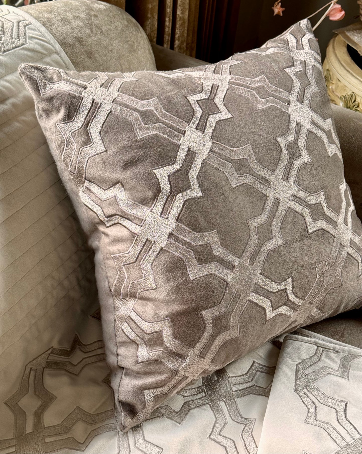 The Brown Star Cushion Cover