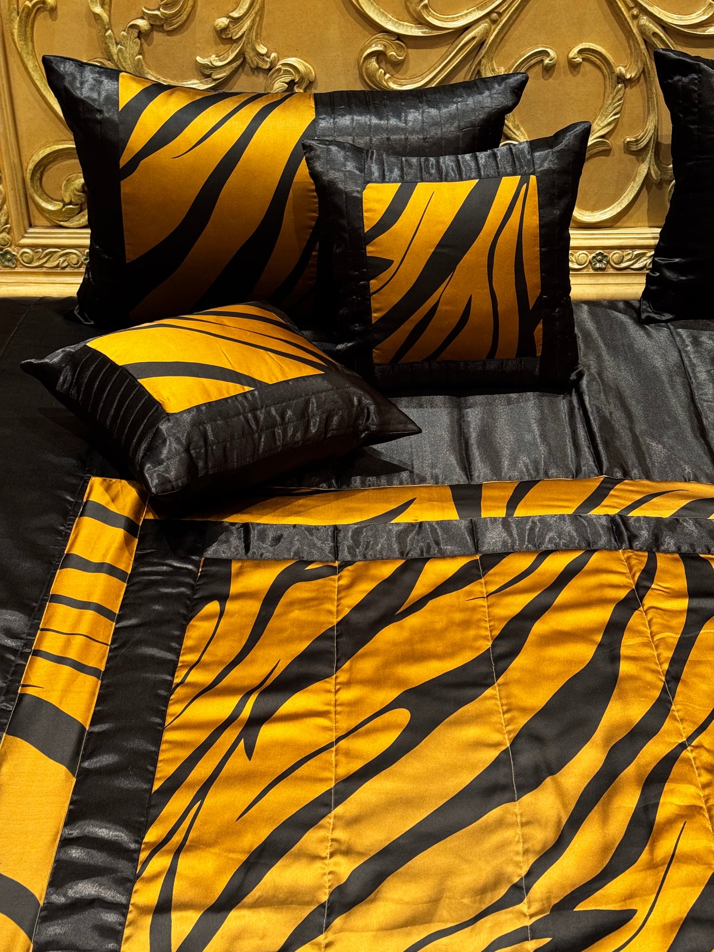The Tiger Print Satin Bedding Set