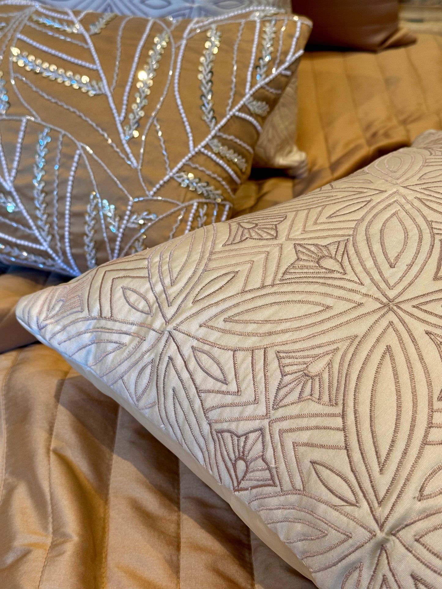 The Gold Leaf Bedding Set