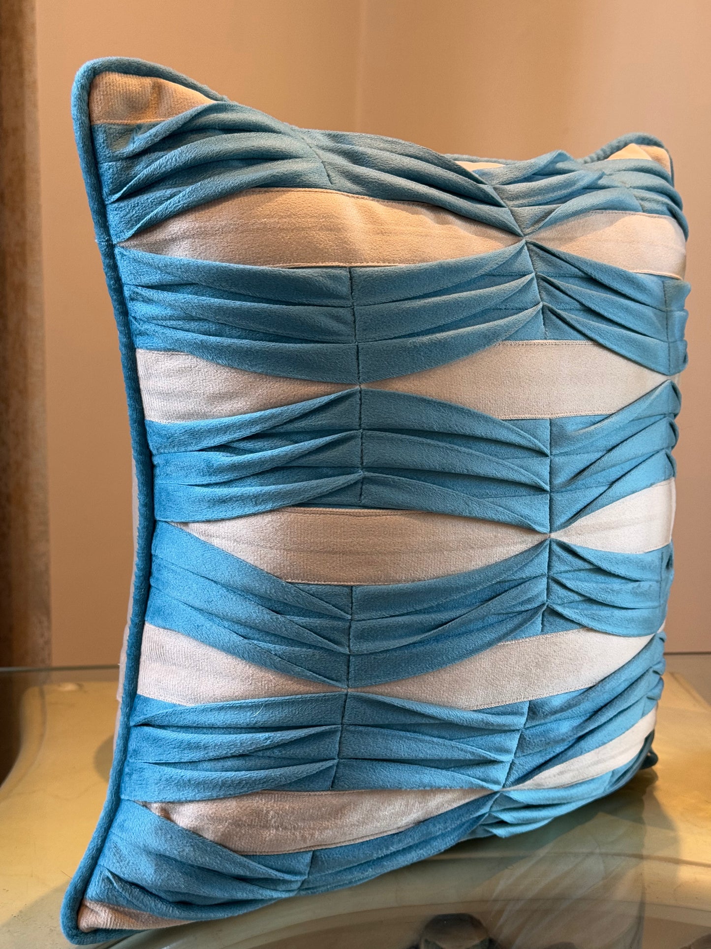 THE QUIRKY BLUE CUSHION