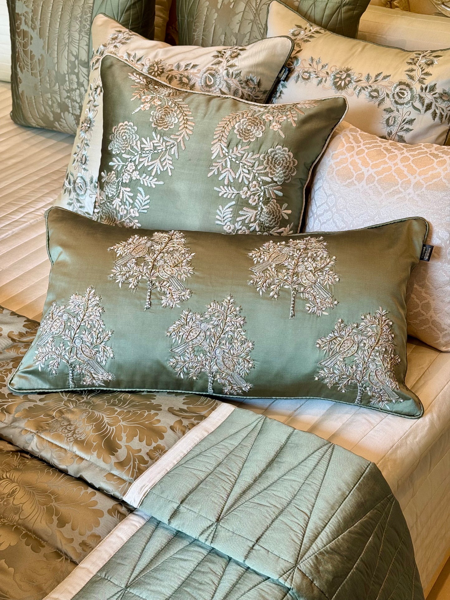 The Sage Merlot Quilt Set