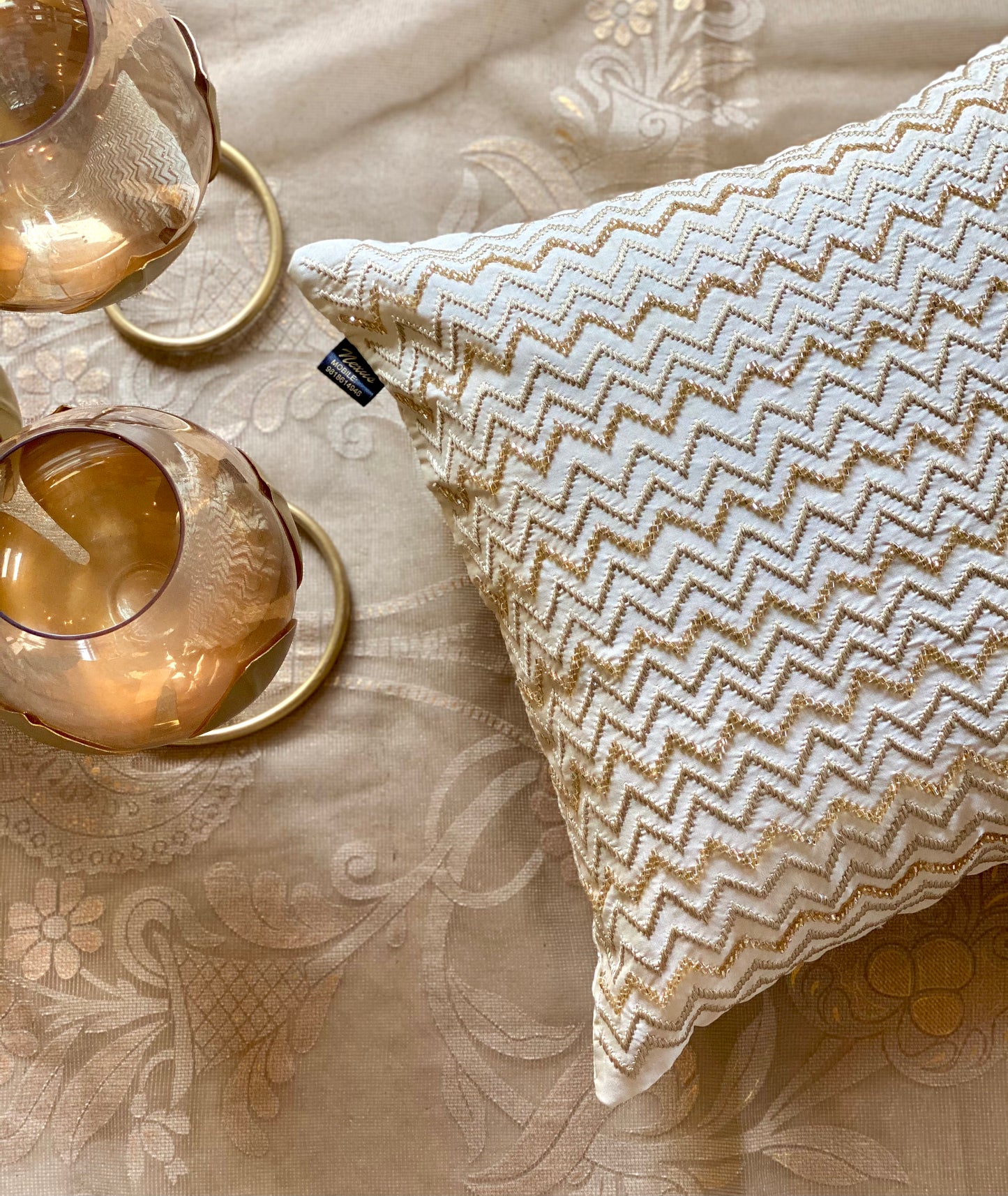 THE SERPENTI CUSHION COVER