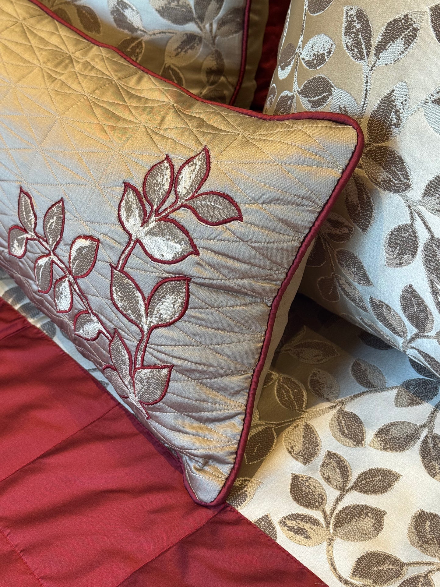 The Maroon Branches Bedding Set
