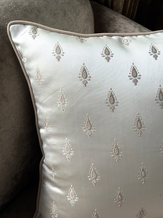 The Champagne Motif Cushion Cover
