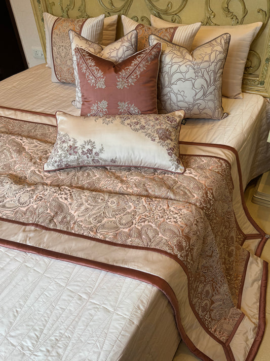 The Blush Ornate Paisley Bedding Set