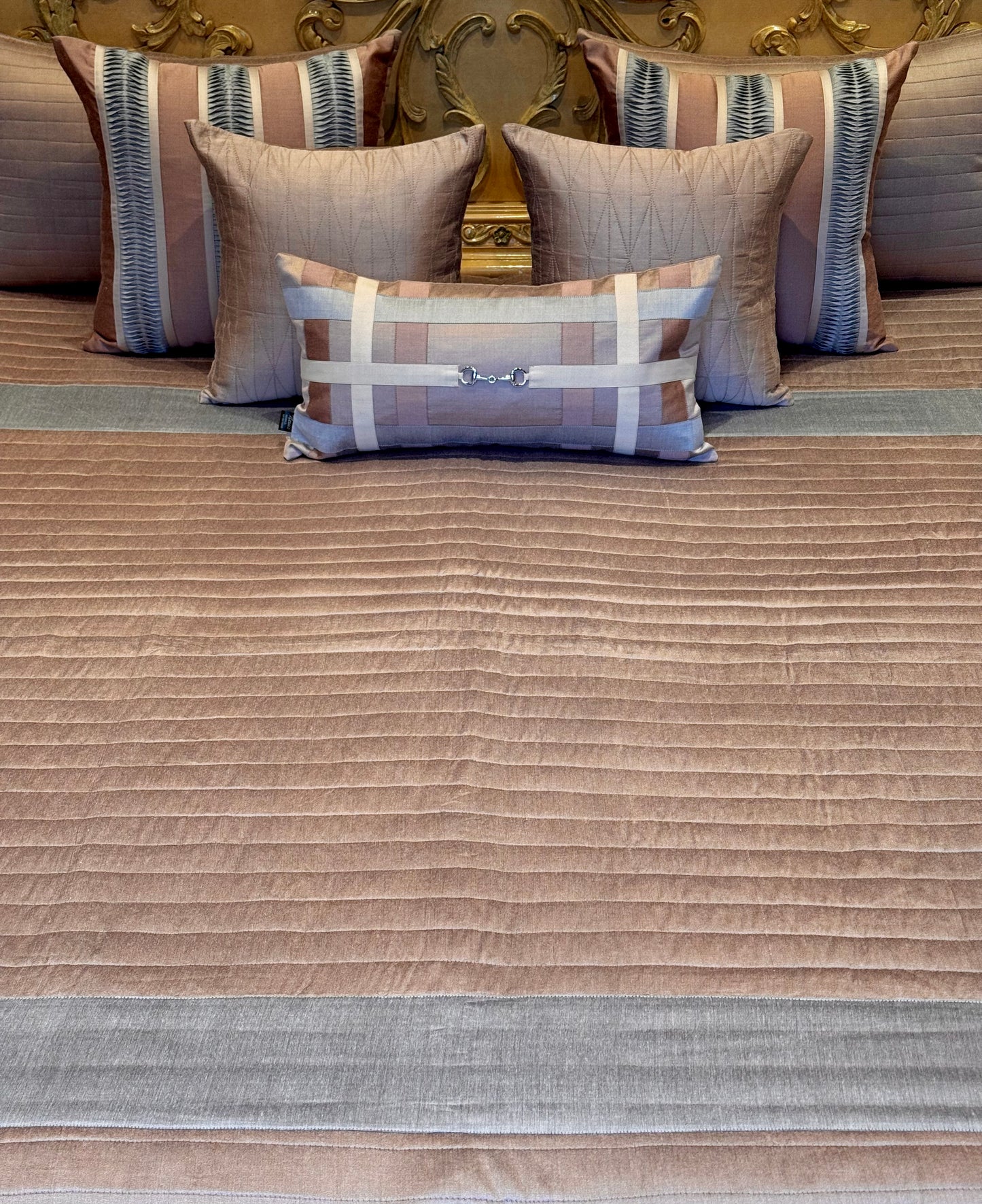 The Plum Grid Bedding Set