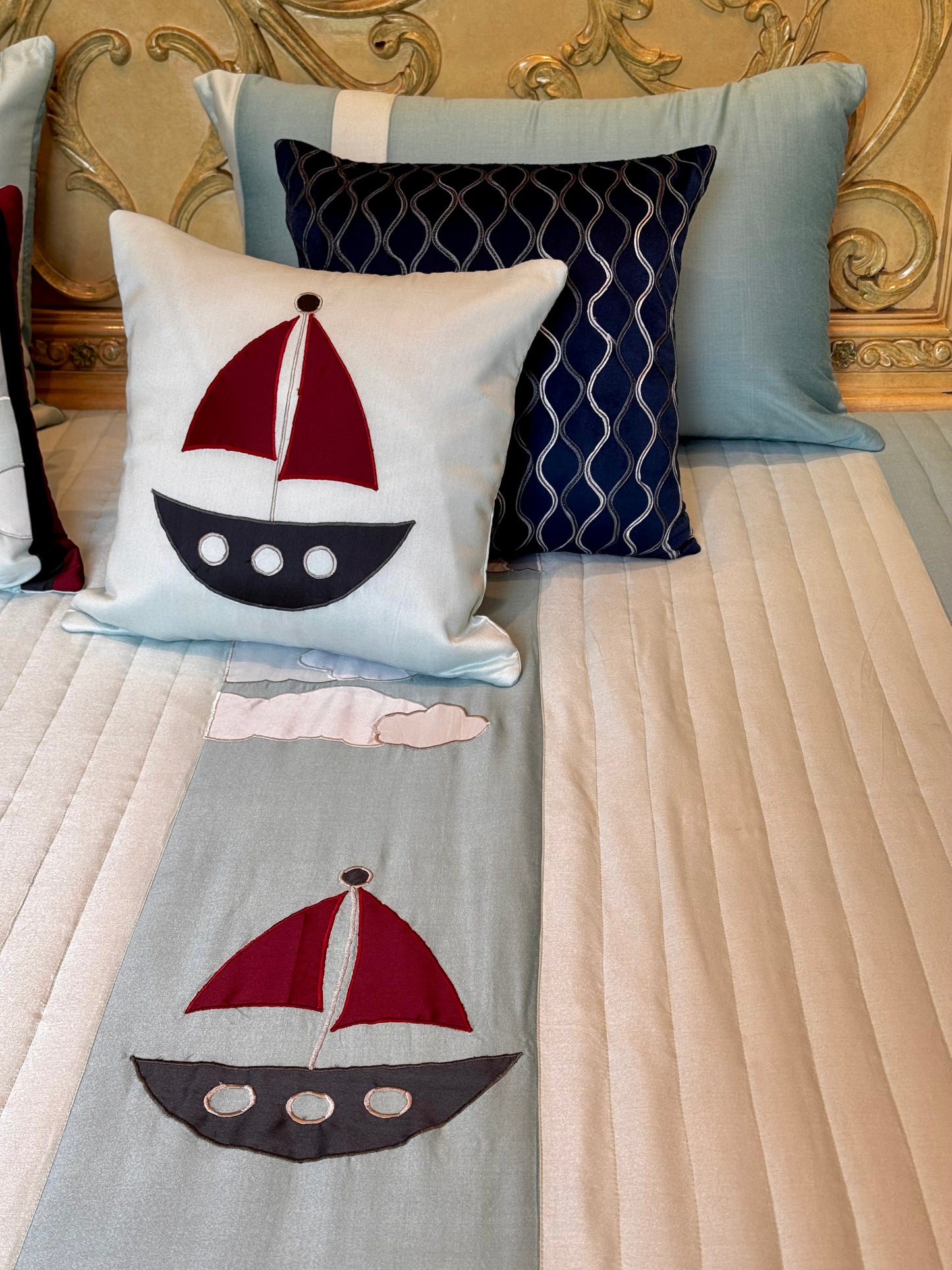 The Sail & Sky Bedding Set