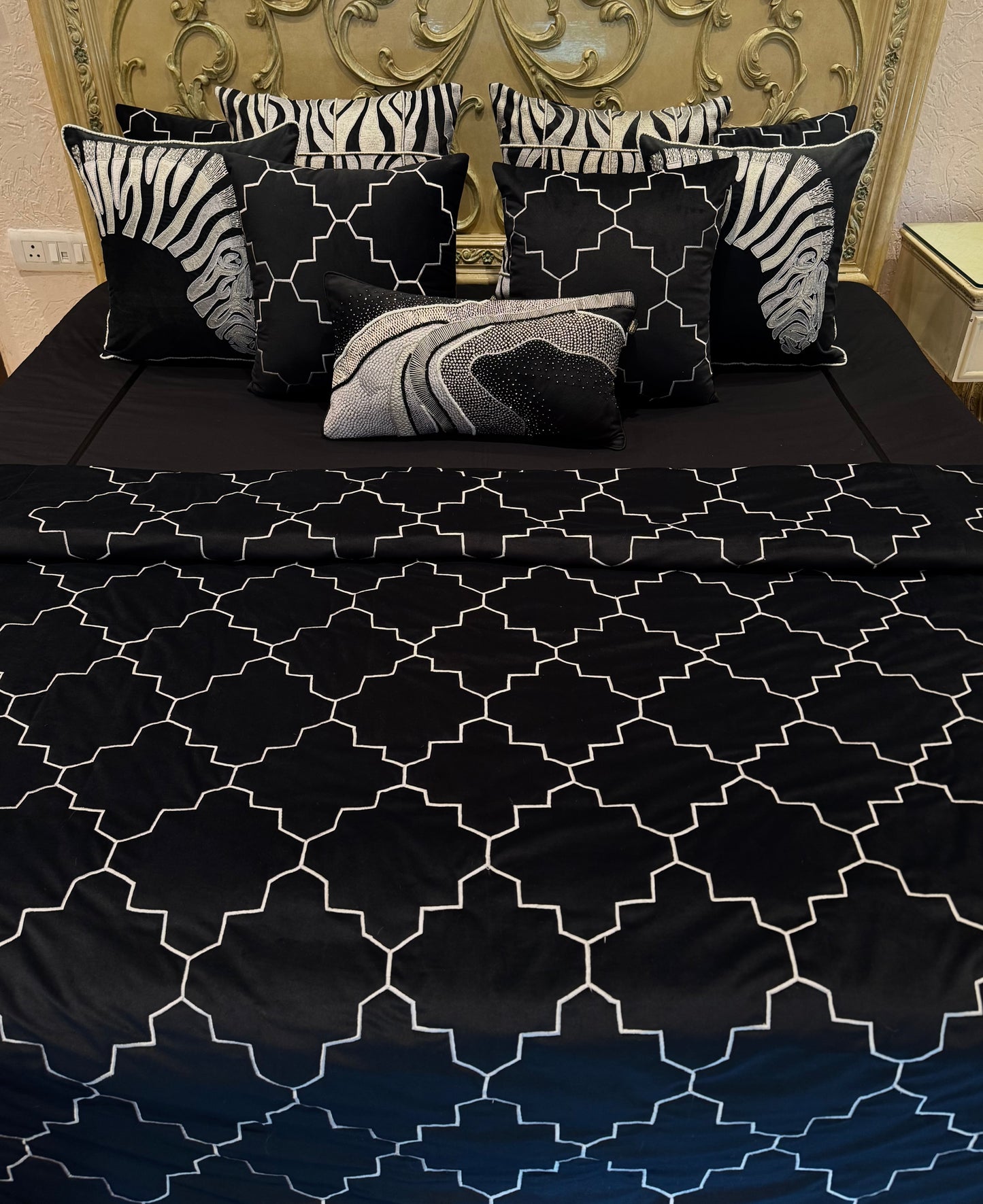 The Black Zebra Bedding Set