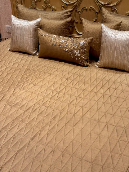 The Golden Reverie Bedding Set