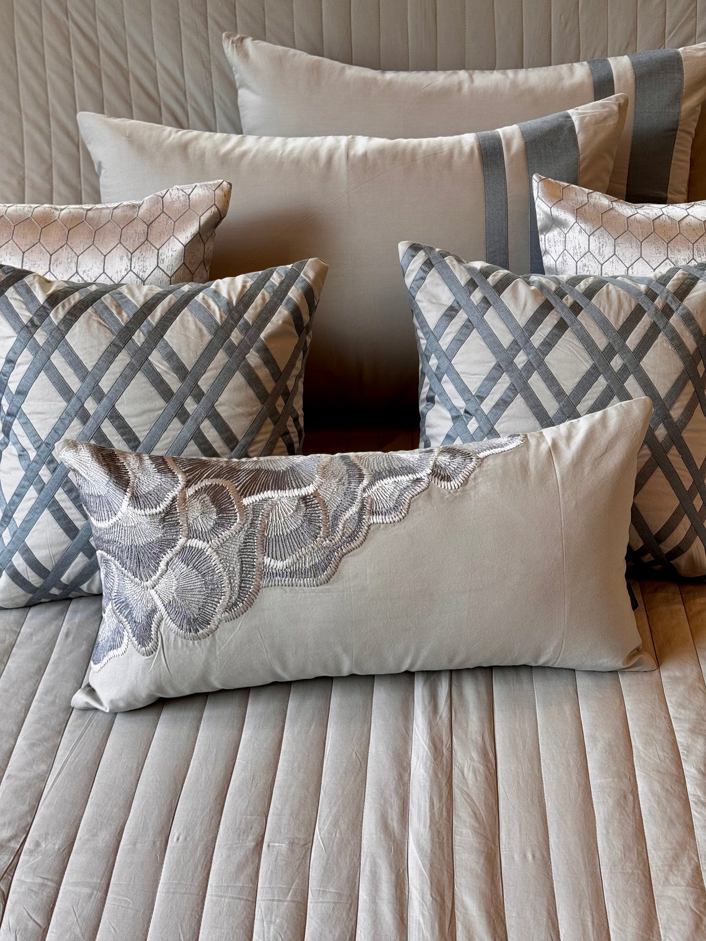 The Cotton Grey Seashell Set