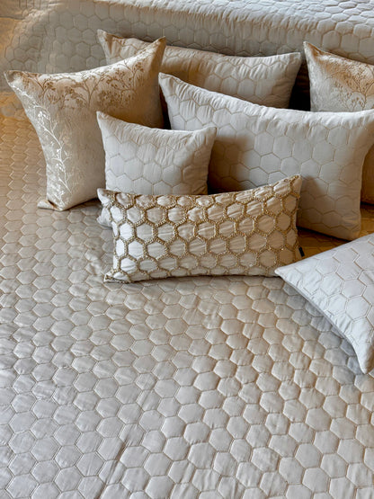 The Butter HoneyComb Bedding Set