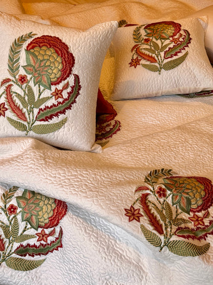 The Elora Quilt Set