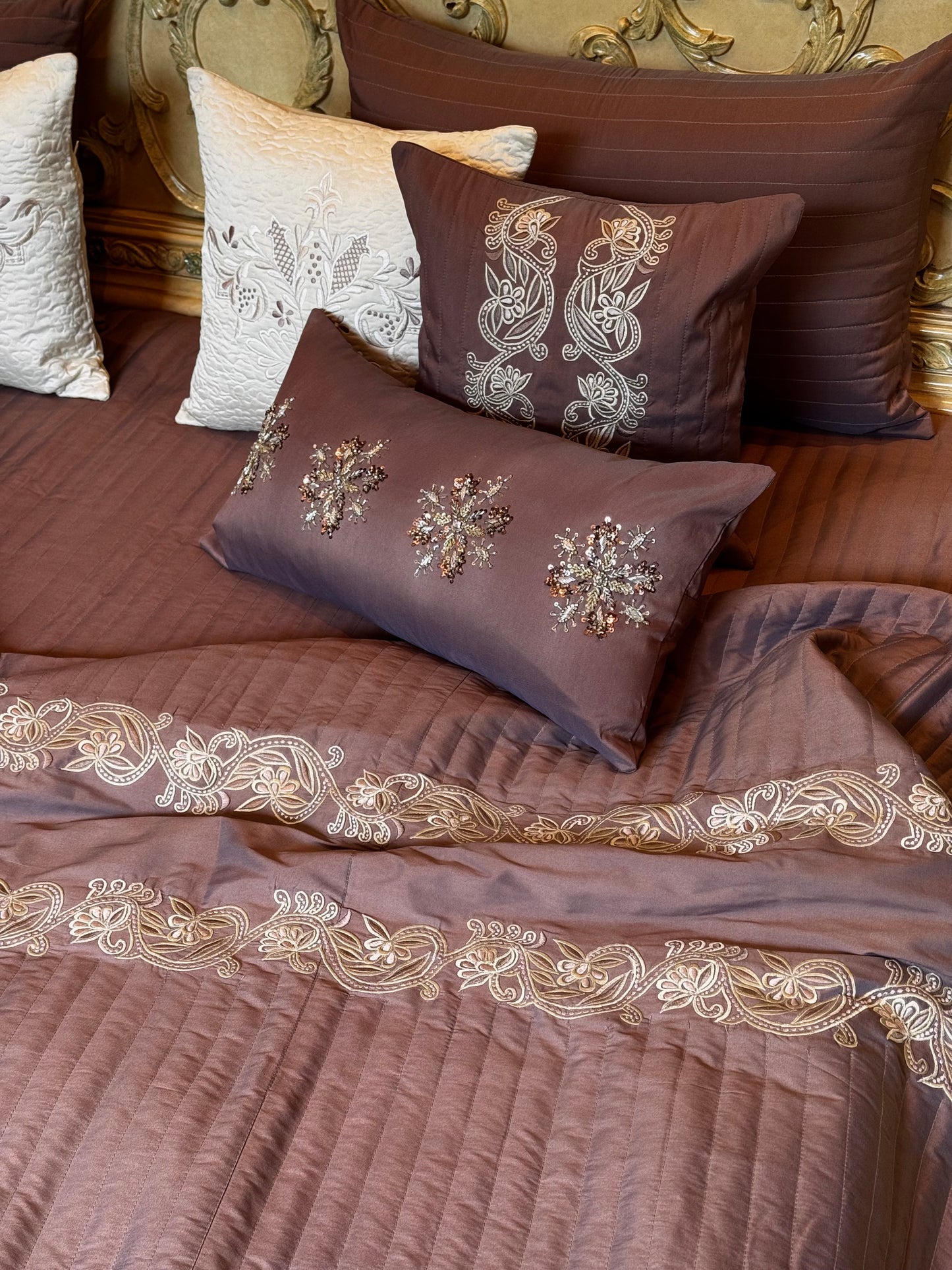 The Cocoa Fleur Bedding Set