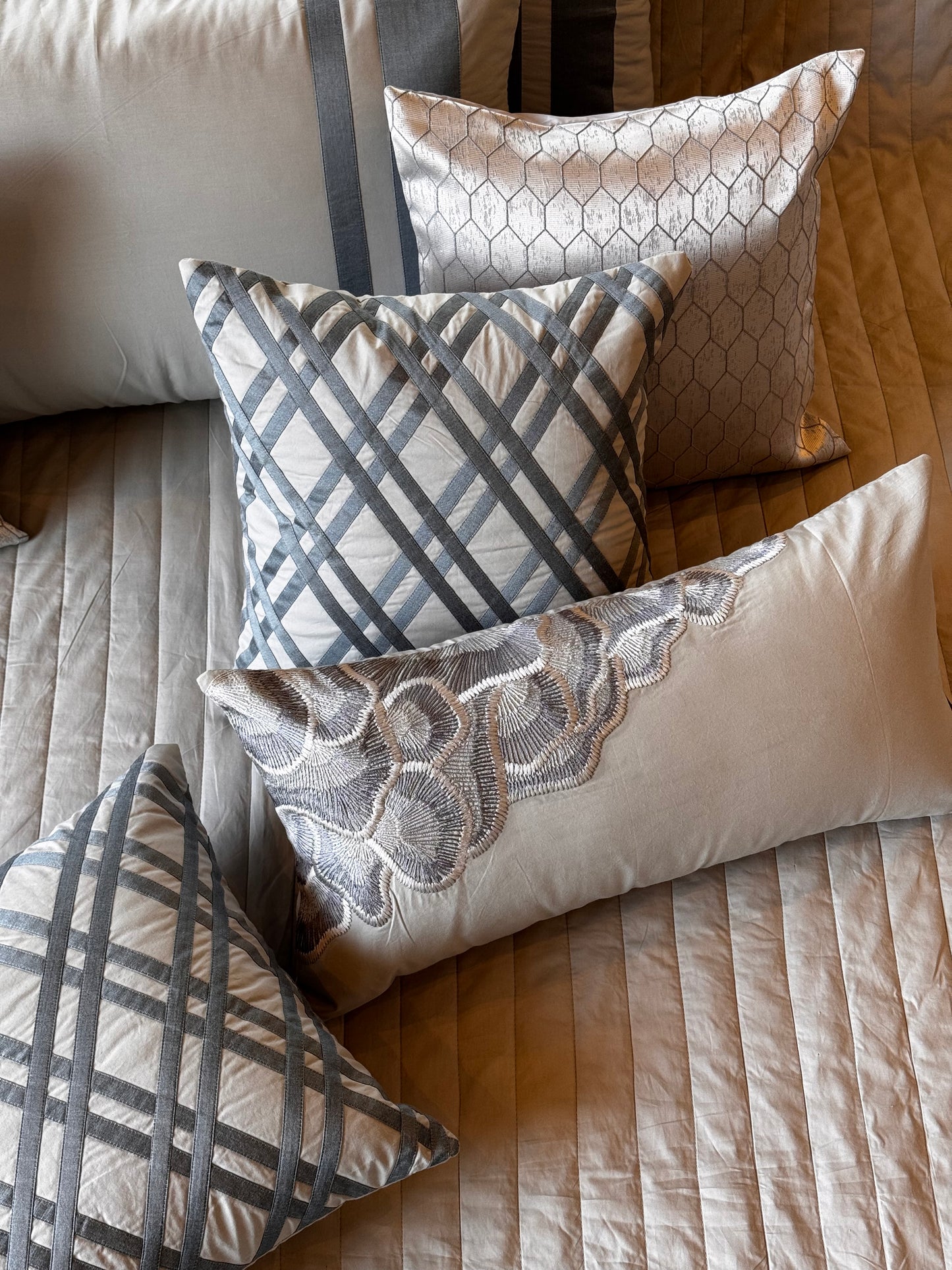 The Cotton Grey Seashell Set