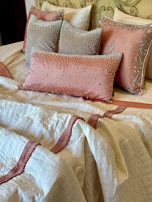 The Coral Noor Quilt Set