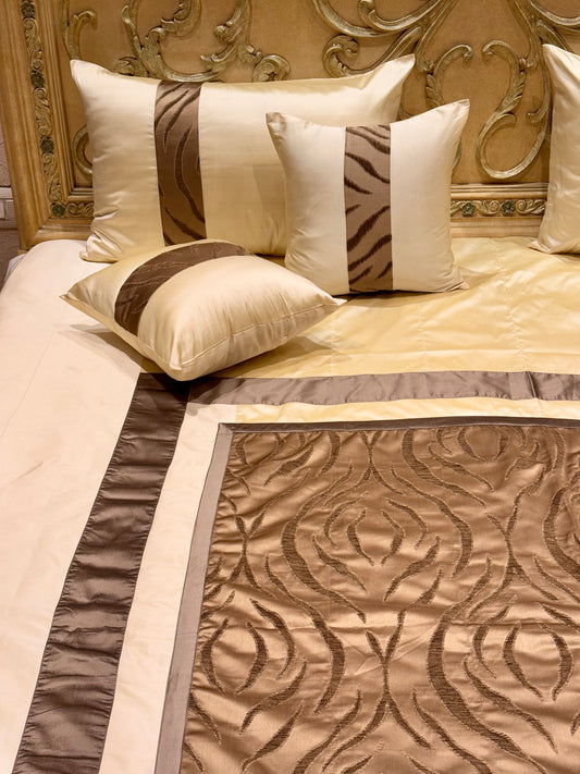 The Beige & Brown Swirl Bedspread