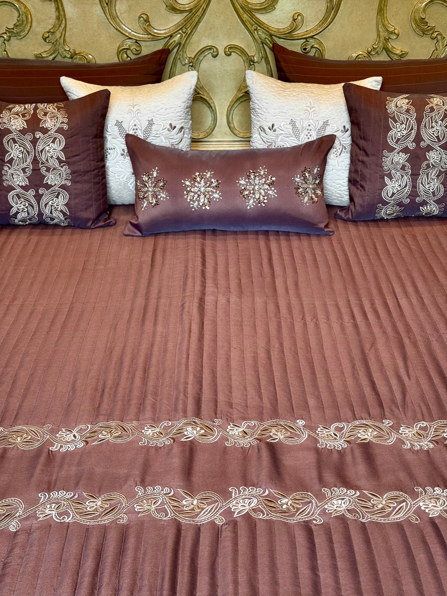 The Cocoa Fleur Bedding Set