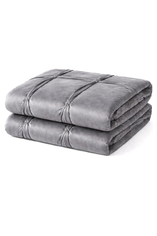 The Soft Grey Pleat Quilt