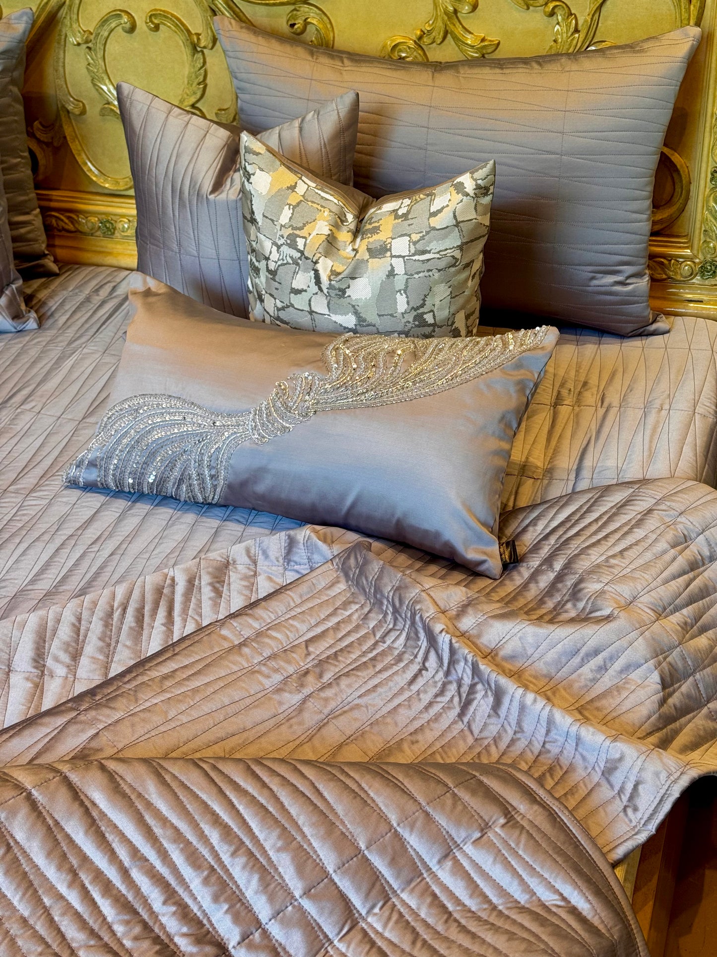 The Silver Lit Bedding Set