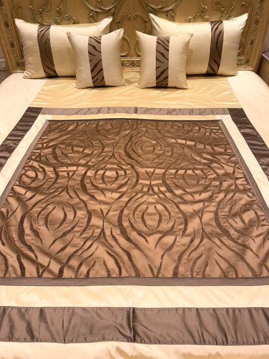 The Beige & Brown Swirl Bedspread