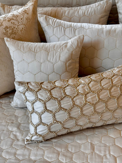 The Butter HoneyComb Bedding Set