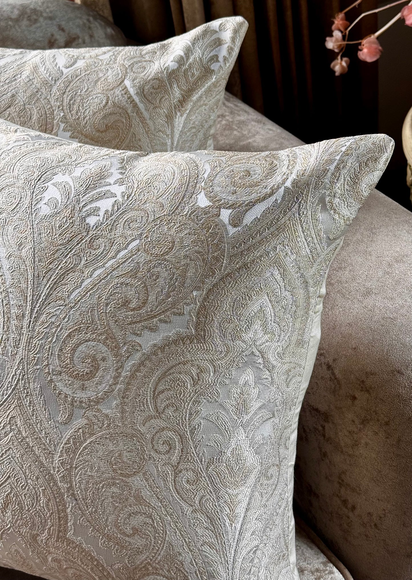 The Ivory Paisley Cushion Cover
