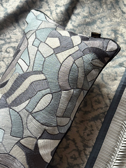 The Blue Pebble Lumbar (With Insert)