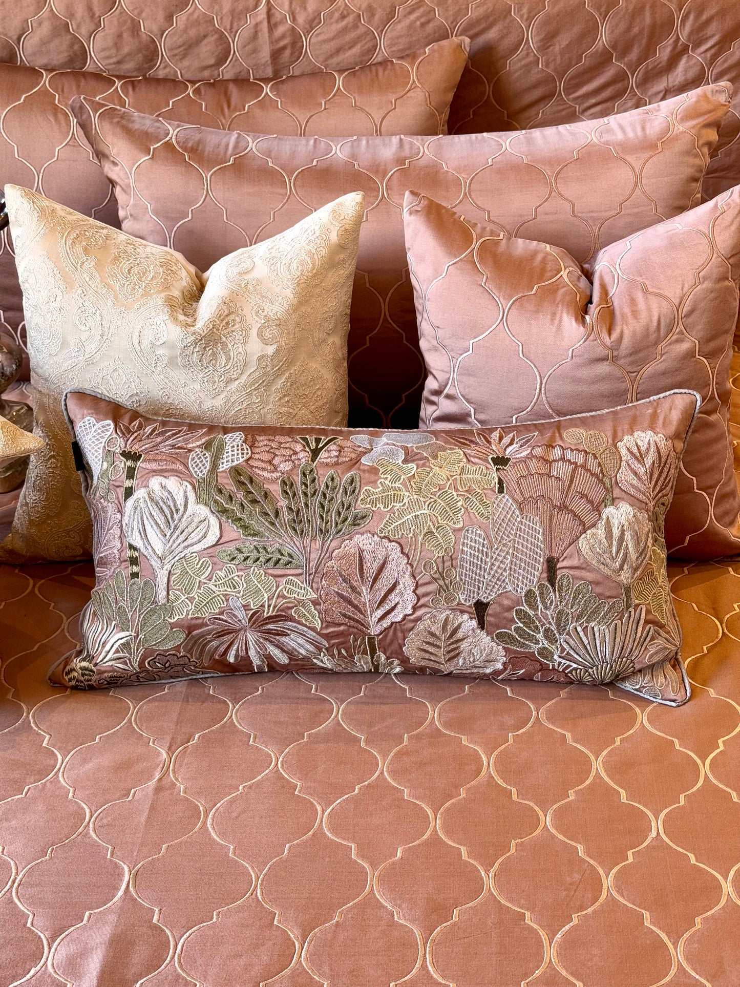 The Pink Pastel Paradise Bedding Set