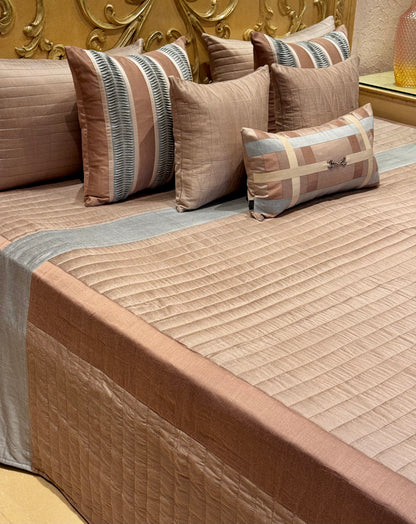 The Plum Grid Bedding Set