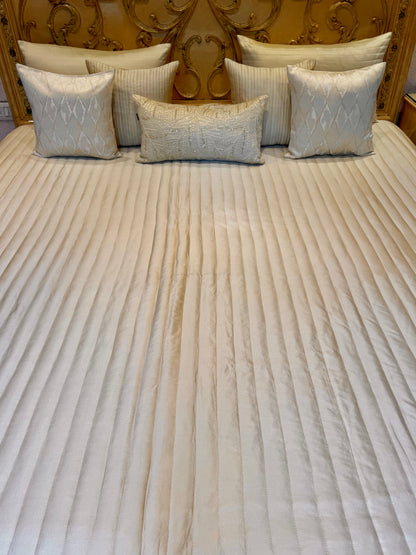 The Ivory Leaf Bedding Set
