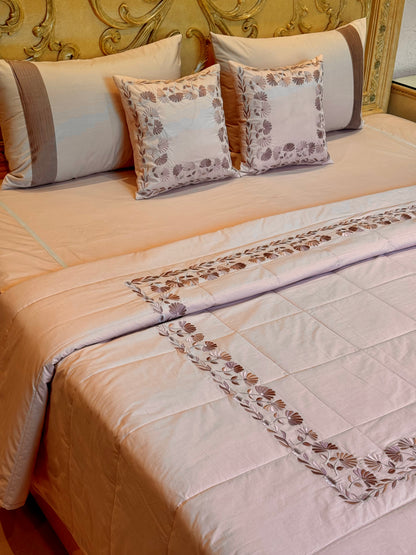 The Peach Blossom Quilt Set
