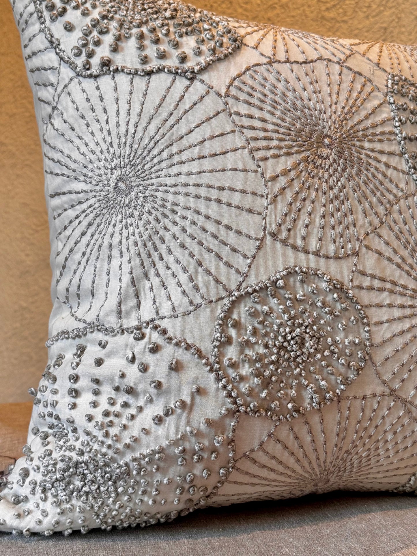 The Hand Knot Cushion Cover