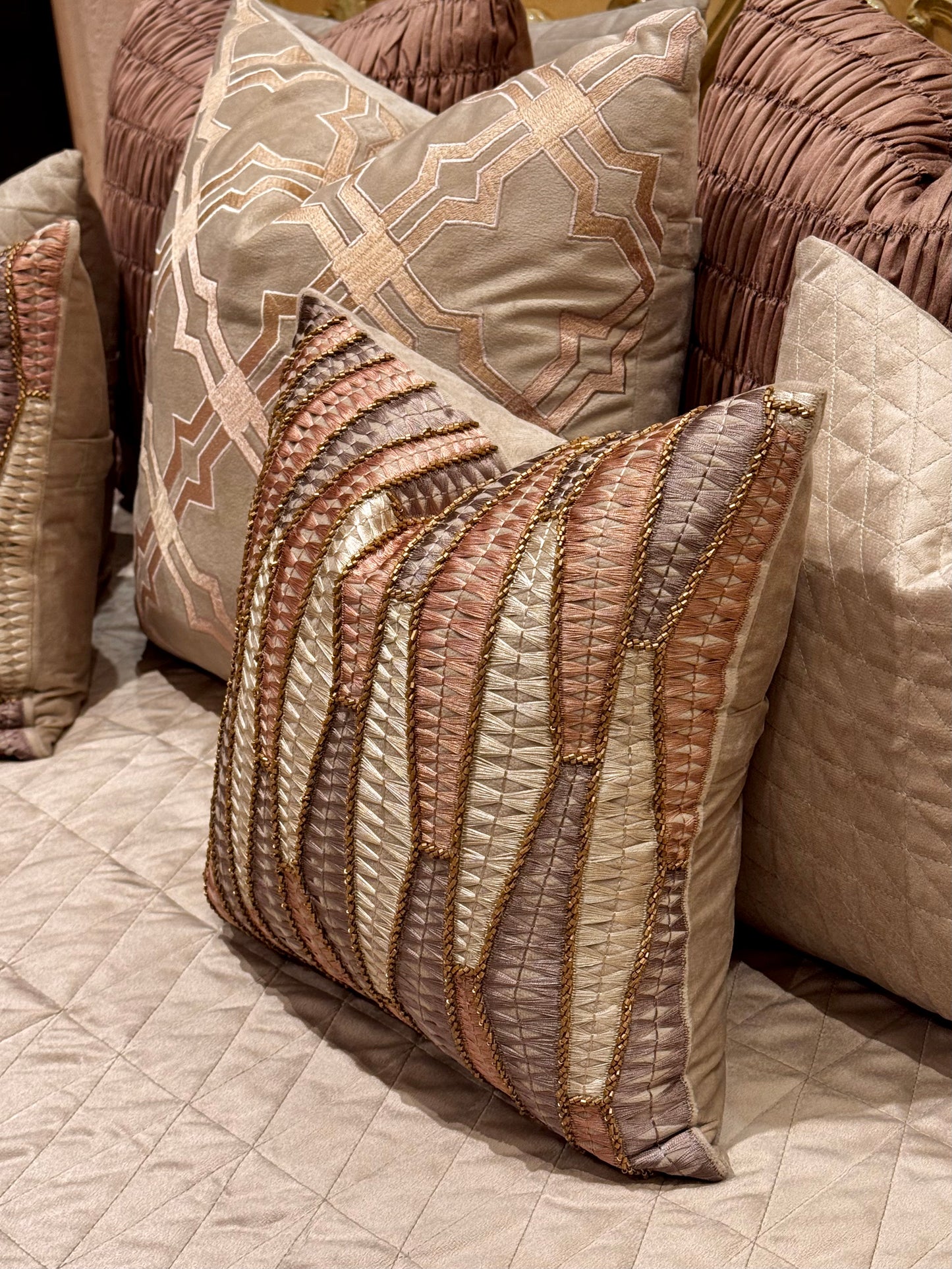 The French Azra Bedding Set