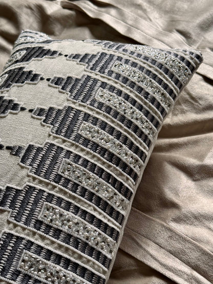 The Graphite Lumbar (With Insert)