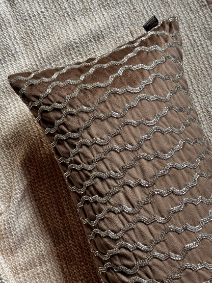 The Brown Wave Lumbar (With Insert)