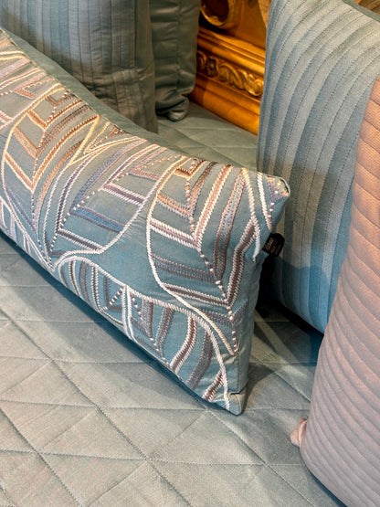The Teal Mirage Bedding Set