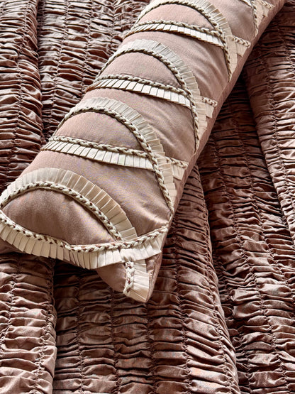 The Plum Scrunchie Quilt Set