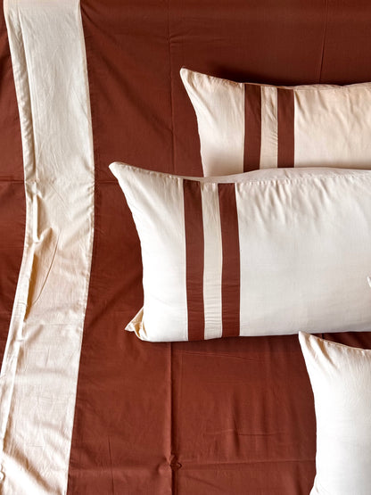 The Brown & Beige Bedsheet