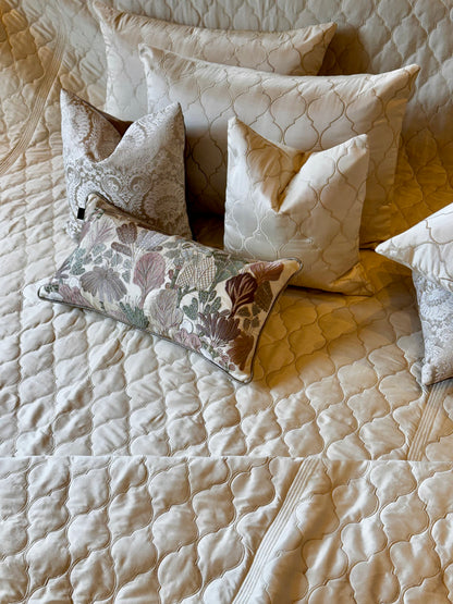 The Ivory Paradise Bedding Set