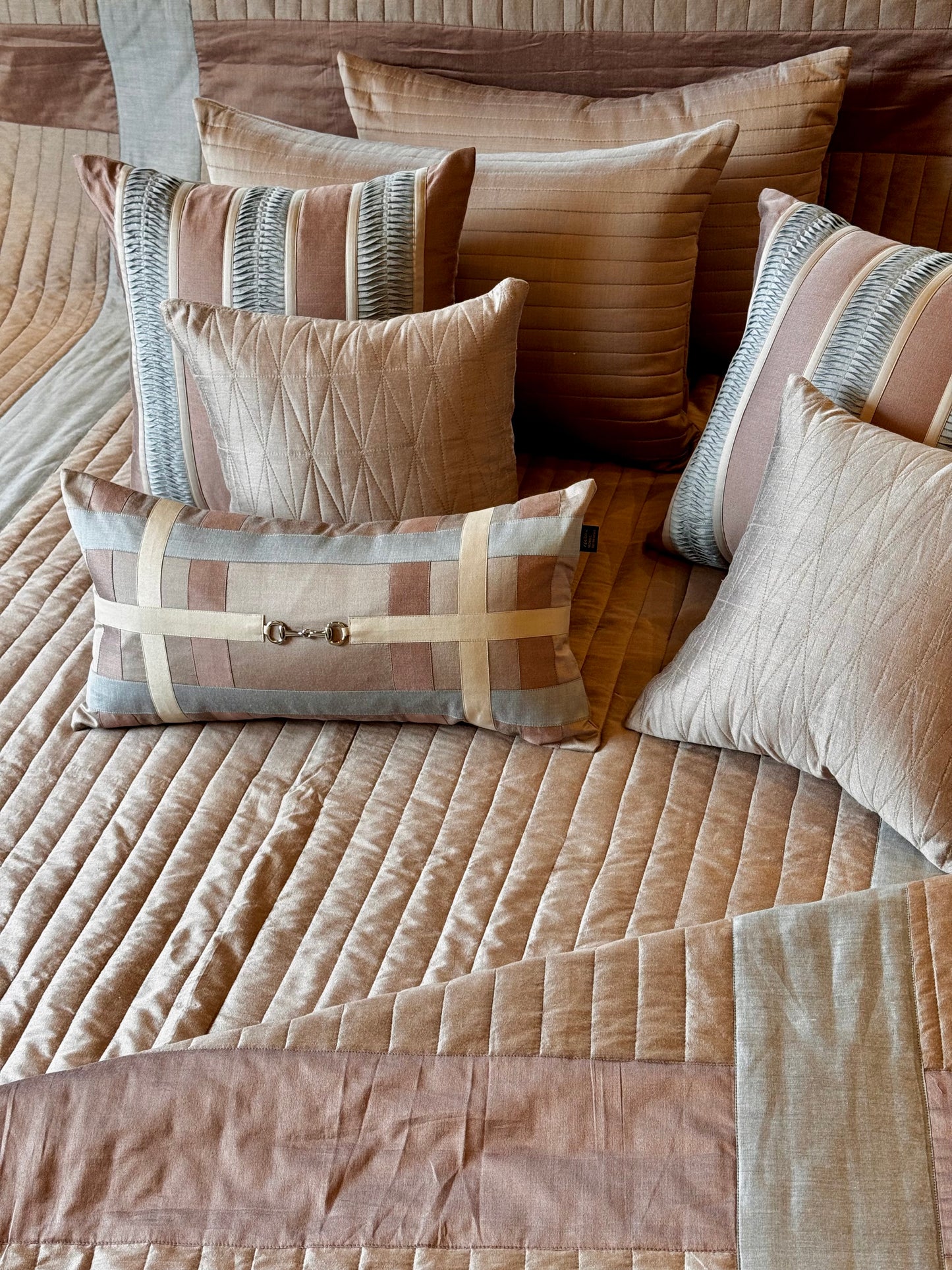 The Plum Grid Bedding Set