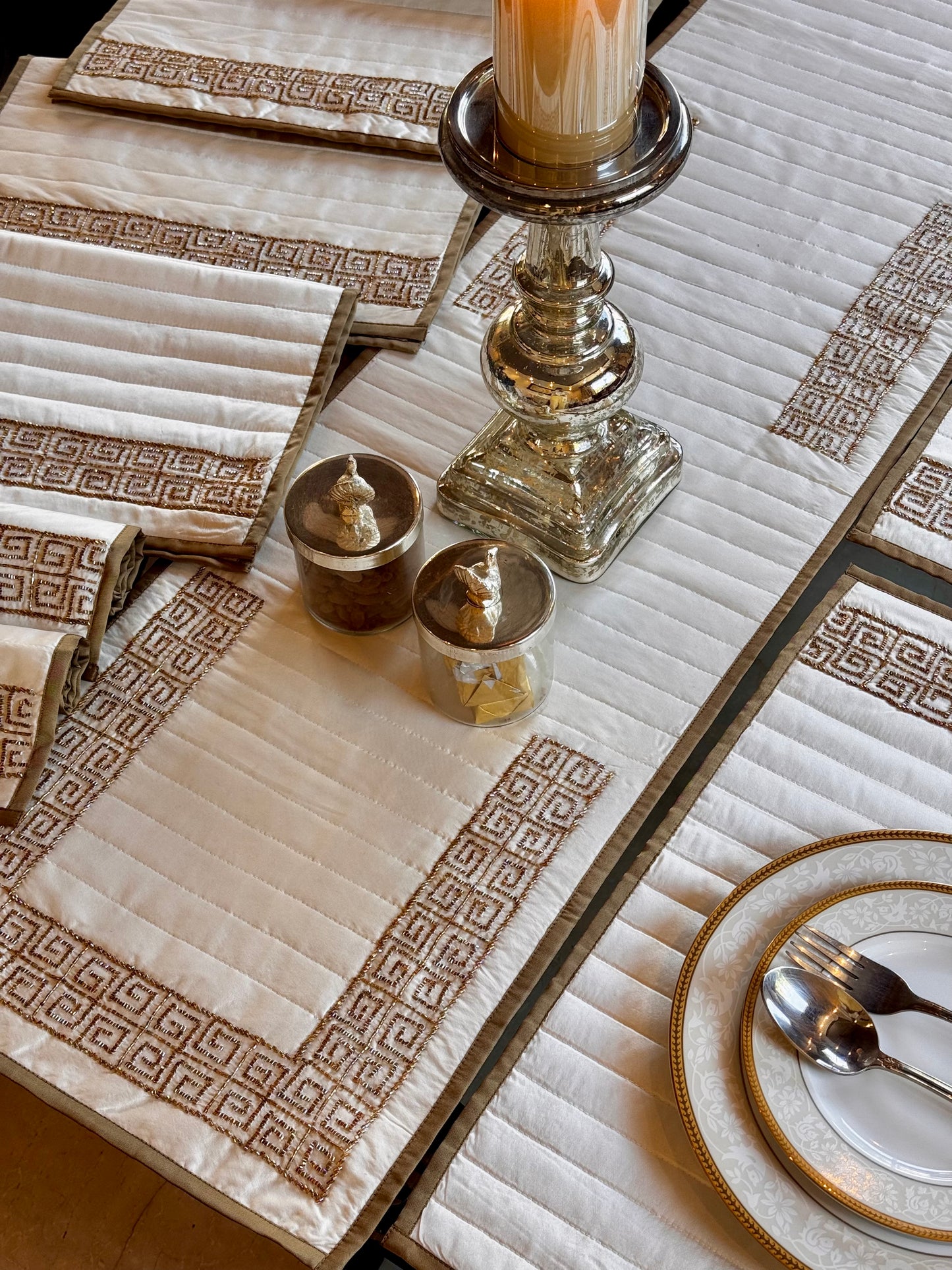 The Ivory Coast Dining Set