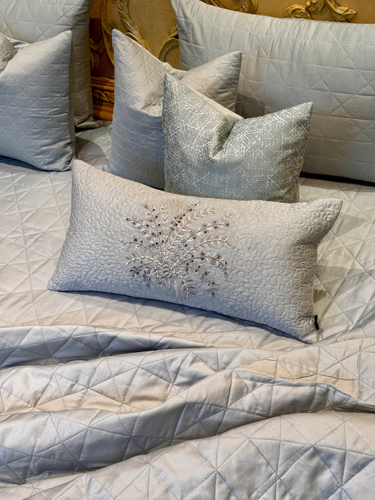 The Ice Blue Oyster Set