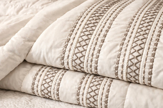 The Off-White Windsor Duvet Cover