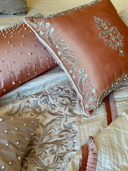The Coral Noor Quilt Set