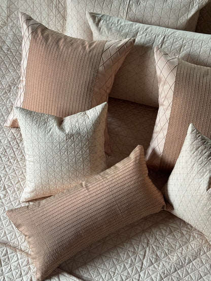 The Peach Linear Bedding Set