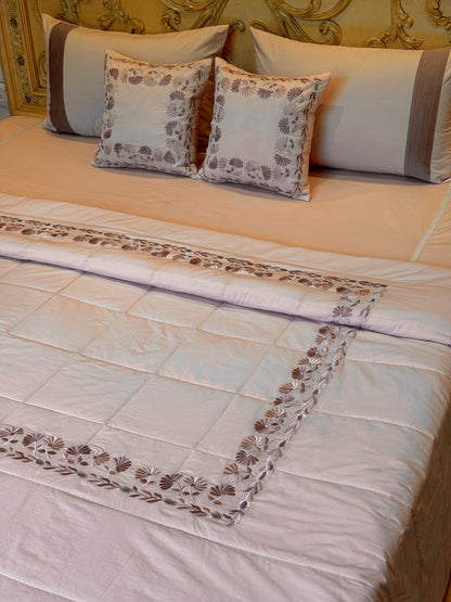 The Peach Blossom Quilt Set